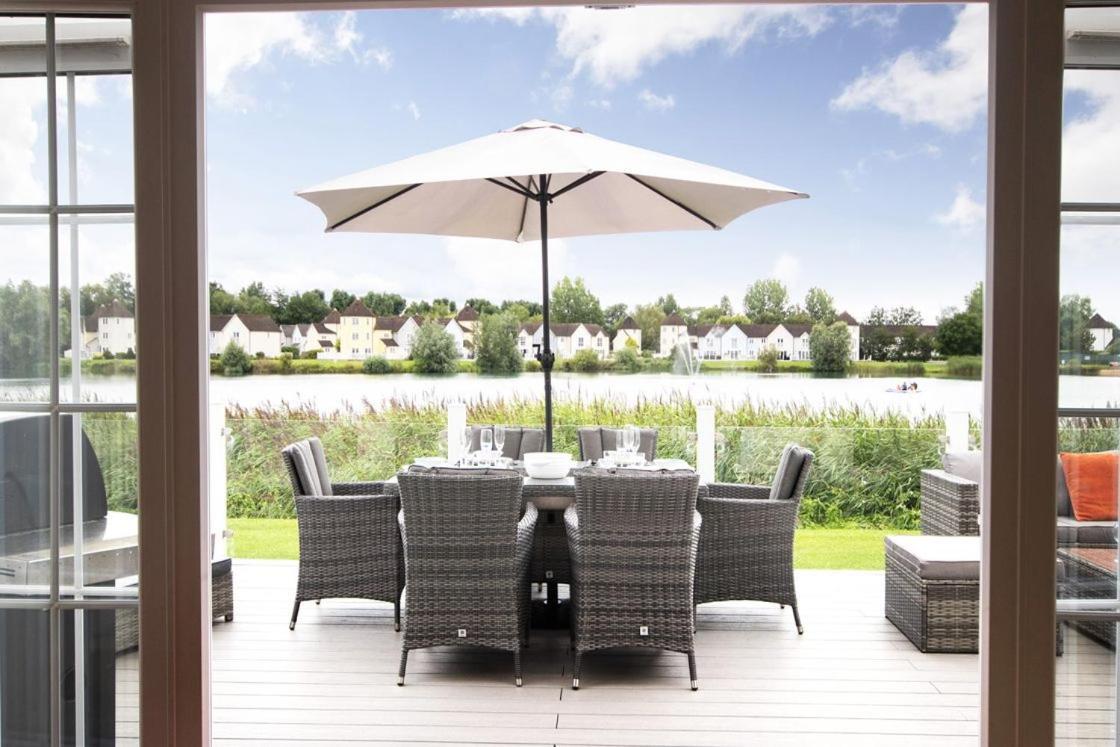 Windrush Lake 65, Sunset Lodge - P South Cerney Eksteriør bilde